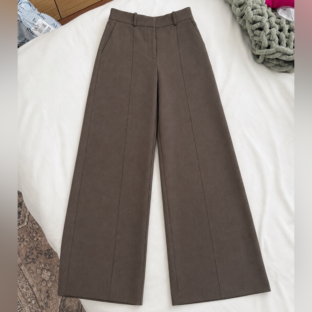Zara Wide-Leg Trousers in Taupe Brown